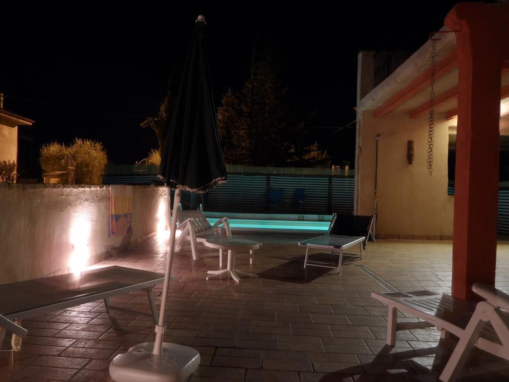 Il Piccolo Carro Apartments Monterubbiano ภายนอก รูปภาพ